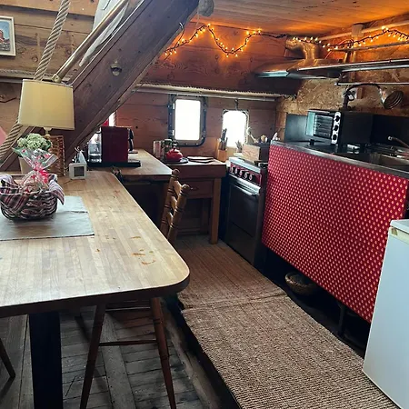Atypique Insolite Holiday home *